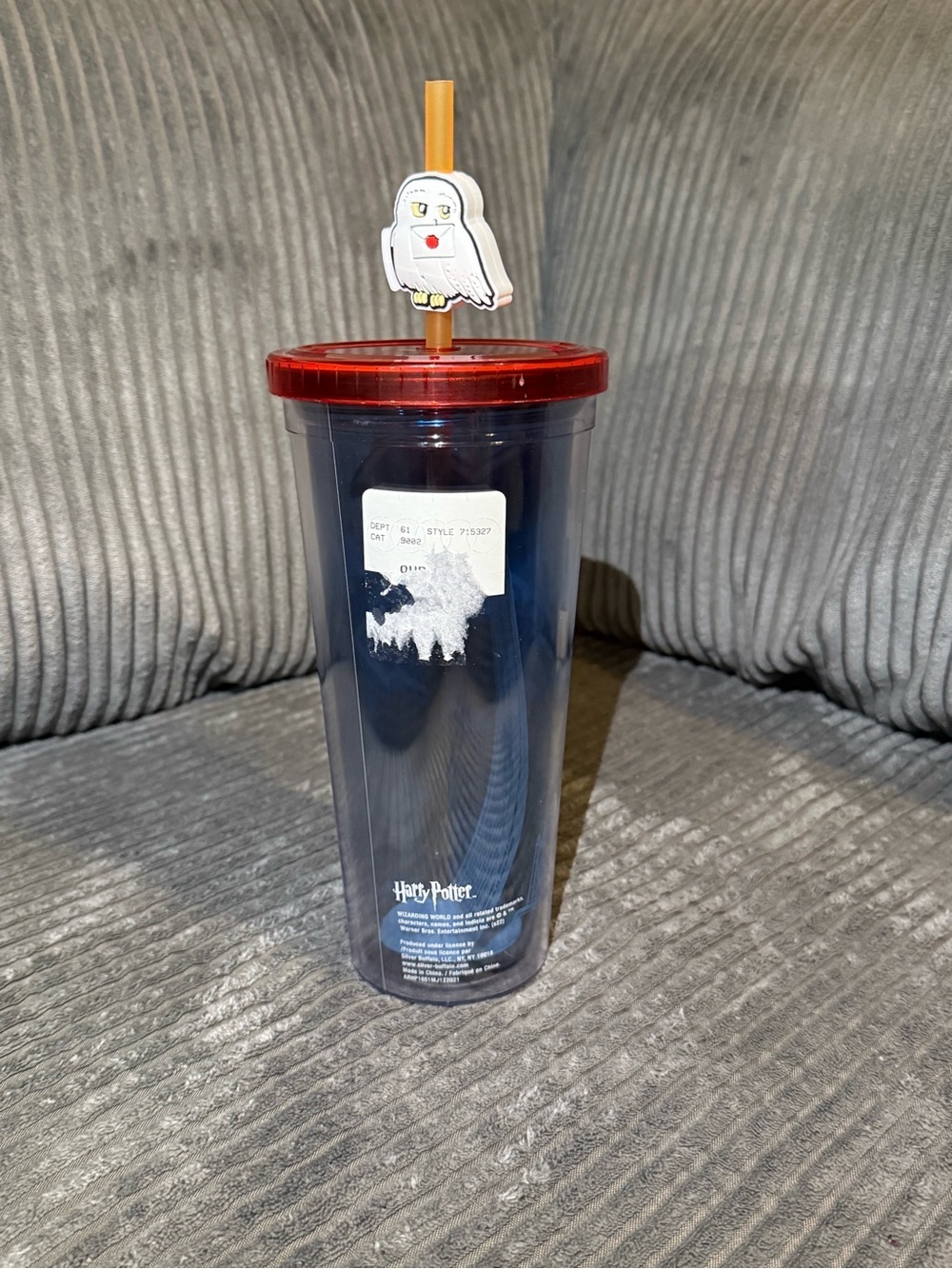 HOGWARTS Crest Tumbler with Red Lid and Gold Straw & Hedwig Topper - Picture 2 of 4